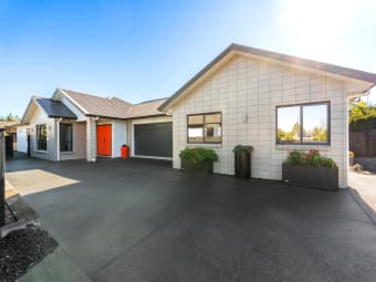 14 Leebank Crescent, Riverhead, Auckland