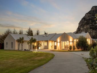 1153 Aubrey Road, Albert Town, Otago