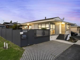 1/3 Anna Watson Road, Half Moon Bay, Auckland