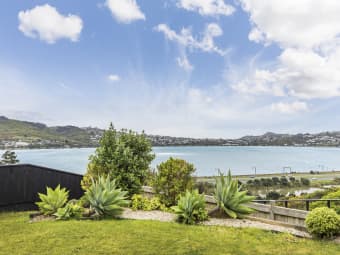 40 John Burke Drive, Aotea, Wellington