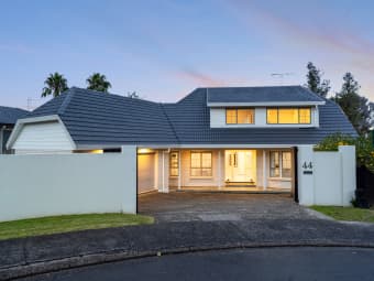 44 Ravenstone Pl, Chatswood, Auckland