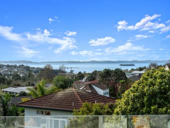 90 Sandspit Road, Shelly Park, Auckland