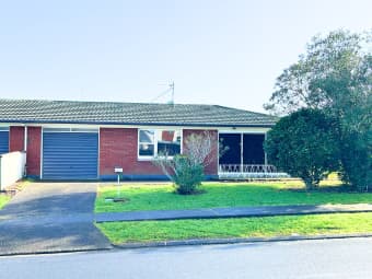 2/4 Marriott Road, Pakuranga, Auckland