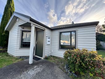 3/36 John Jennings Drive, Oteha, Auckland
