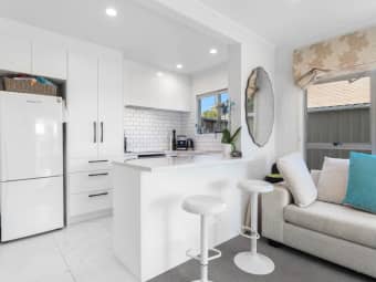 2/50 Target Road, Totara Vale, Auckland