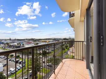 7B/18 Ronwood Avenue, Manukau, Auckland