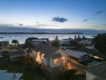 2/161 Bucklands Beach Road, Bucklands Beach, Auckland