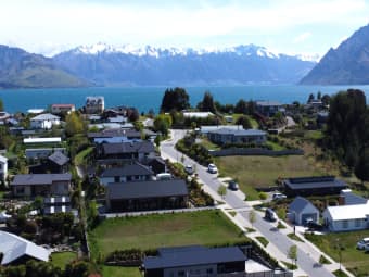 13 Sarges Way, Lake Hawea, Otago