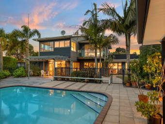 14 Davita Pl, Farm Cove, Auckland