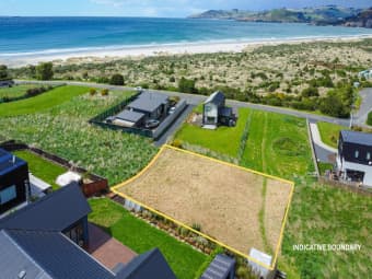 19B Esplanade, Warrington, Otago