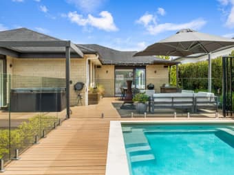 120 Pohutukawa Parade, Riverhead, Auckland