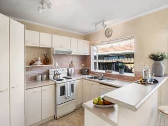 2/8 Lonsdale Street, Ellerslie, Auckland