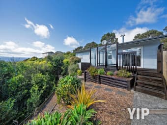 4 Fernhaven Grove, Newlands, Wellington