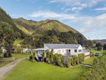 2782/2768 SH 35, Hawai, Bay of Plenty