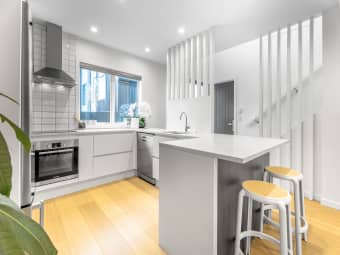 17C Holland Avenue, Point England, Auckland
