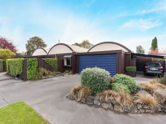 2 Dunrobin Place, Avonhead, Canterbury