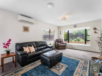 2/16 Wood St, Papakura, Auckland