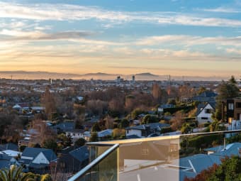 15 Woodlau Rise, Huntsbury, Canterbury