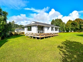 6 Leaming Place, Clarks Beach, Auckland