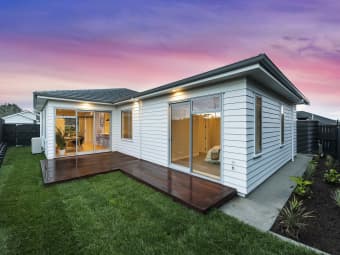 42 Tipu Crescent, Wainui, Auckland