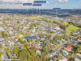 30 Lyford Crescent, Sunnynook, Auckland