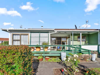 F2/1 Pompallier Estate Drive