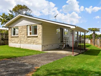 113 Kitchener Road