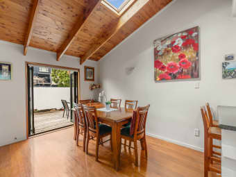 1/270 Beach Road, Campbells Bay, Auckland