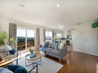 27B Kentwood Drive, Woodridge, Wellington