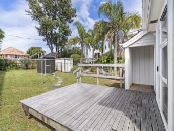 31 Philomel Crescent, Bayswater, Auckland