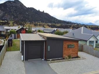 5 Mallard Street, Albert Town, Otago