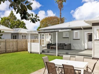 2 Sandspit Road, Waiuku, Auckland