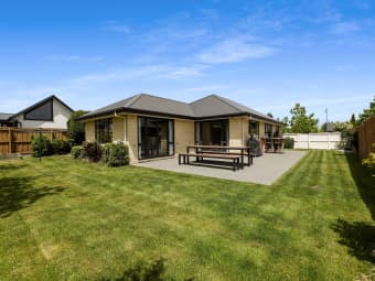 15 Magnolia Drive, Netherby, Canterbury