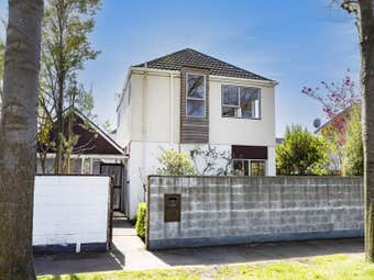2/131 Rugby Street, Merivale, Canterbury
