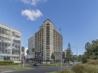 6D/18 Ronwood Avenue, Manukau, Auckland