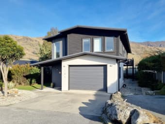 185 Stone Street, Wanaka, Otago