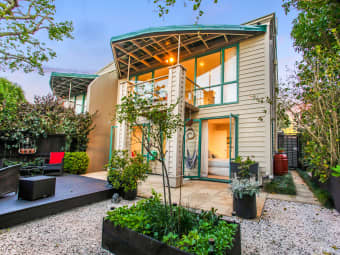 2/58 St Johns Road, Meadowbank, Auckland