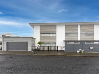 27 Gilkison St, Halfway Bush, Otago