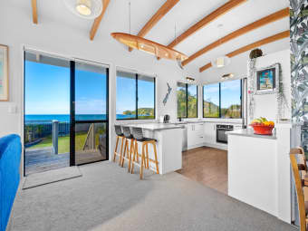 8 Hall Road, Pataua North, Northland