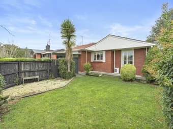 17 Queens Drive, Allenton, Canterbury