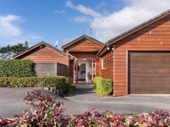 128 Te Wharau Drive, Greenhithe, Auckland