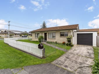 3 Centreway Road, Orewa, Auckland