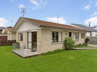 3 Centreway Road, Orewa, Auckland