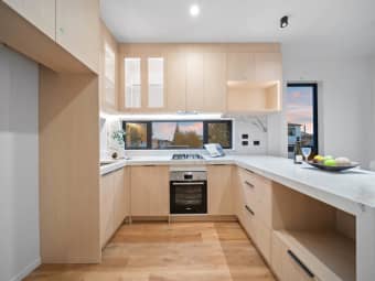 6d Tainui Terrace, Mangere Bridge, Auckland