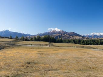 32 Carrickmore Crescent, Wanaka, Otago