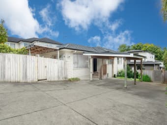 27 Normanton St, Glenfield, Auckland