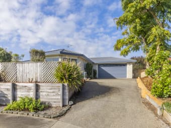 34 Monarch Place, Paraparaumu Beach, Wellington
