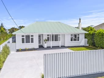 130 Seaview Road, Westown, Taranaki