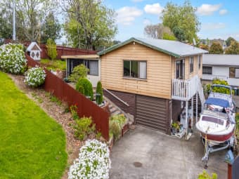 1/19A Railway Street West, Papakura, Auckland