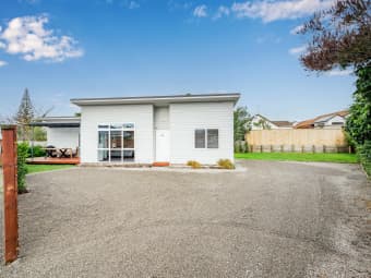 5a Sharda Grove, Paraparaumu Beach, Wellington